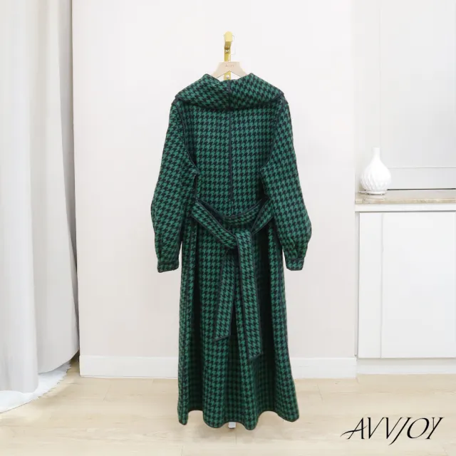 【AVVJOY 艾薇卓爾】千鳥格包邊長款大衣(純羊毛 千鳥格 大衣 外套 長版大衣 百搭外套 保暖外套 AVVY124DY)