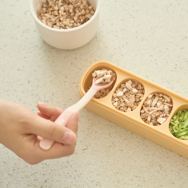 【MOYUUM】韓國 雙層密封白金矽膠副食品分裝盒(6格/多款可選)