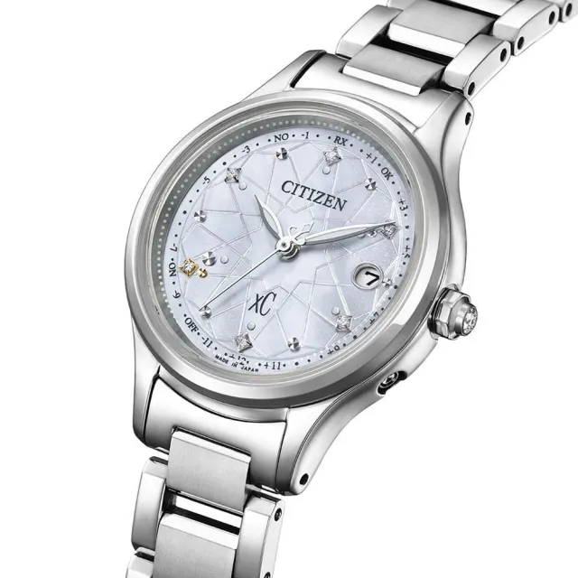 【CITIZEN 星辰】xC系列 電波對時 鈦金屬 光動能時尚腕錶 母親節 禮物 推薦(ES9490-87D)