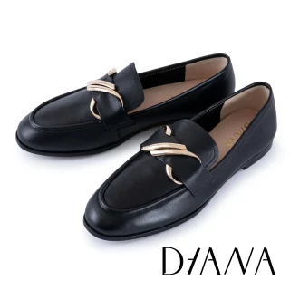 【DIANA】時尚造型釦飾真皮低跟樂福鞋(黑色)