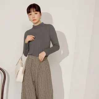 【OB 嚴選】親膚高含棉莫代爾合身內搭小高領長袖上衣 《AB16409》