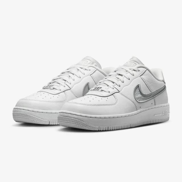 NIKE 耐吉 運動鞋 休閒鞋 女鞋 W AIR FORCE 1 DANCE 白 銀灰 刺繡 AF1(FJ7409101)