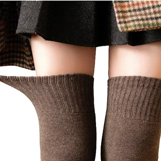 【89 zone】日系全棉加絨加厚過膝保暖 女襪 針織襪 運動襪 堆堆襪 長筒襪 高筒襪 過膝襪 1 雙(咖啡/黑/灰)