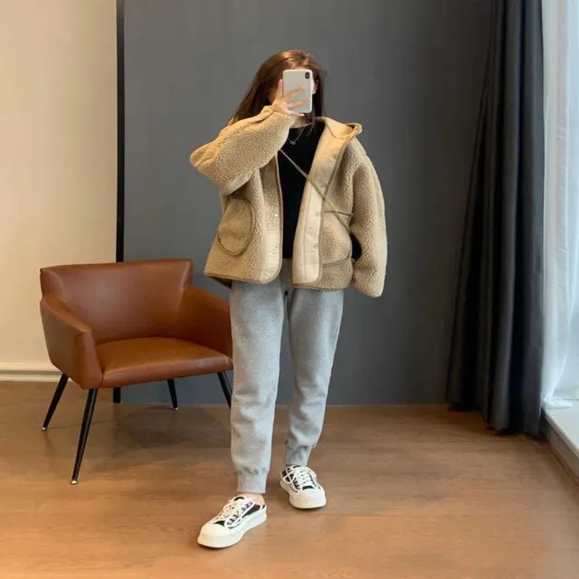 【D.studio】韓版寬鬆慵懶毛絨連帽外套(毛衣針織上衣女裝衣服保暖外套 保暖上衣連帽外套冬天外套 J330)