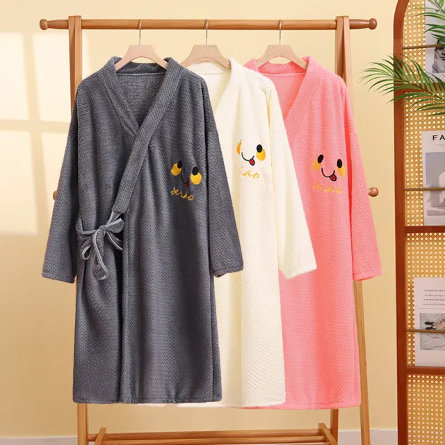 【TLYS-J】菠蘿格吸水浴袍 男女睡袍 桑拿服 保暖蓄熱親膚睡衣 家居服 情侶睡衣(四季可穿)