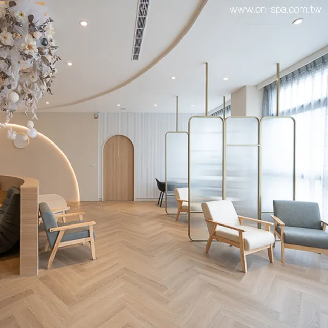 【On-Spa】中部-Relax Land「全身十大脈輪精油手技按摩+靜墨岩盤浴」120分鐘750元(RelaxLand-課中不推銷)