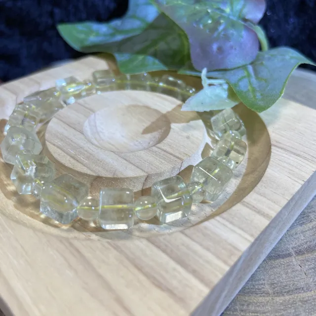 【Cozy 世界水晶原礦與茶】黃金利比亞隕石方糖7+ 07-4(對應全身七個脈輪 有平衡 協調 圓滿之效)