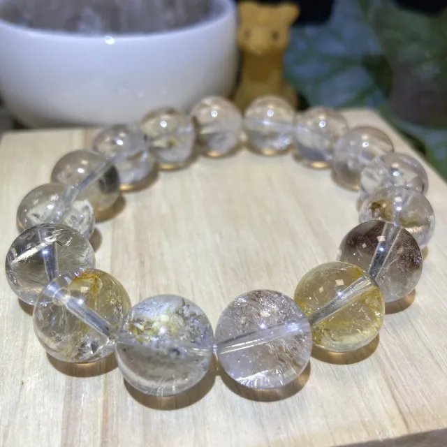 【Cozy 世界水晶原礦與茶】雲貴川閃靈帶膠花晶中晶 12mm+ 71-2(被稱為淨化之石)