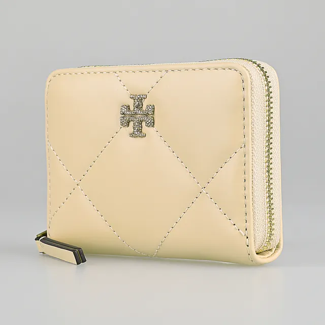 【TORY BURCH】TORY BURCH Kira水晶雙T字LOGO納帕皮革絎縫菱格4卡拉鍊零錢包(小/奶油米)