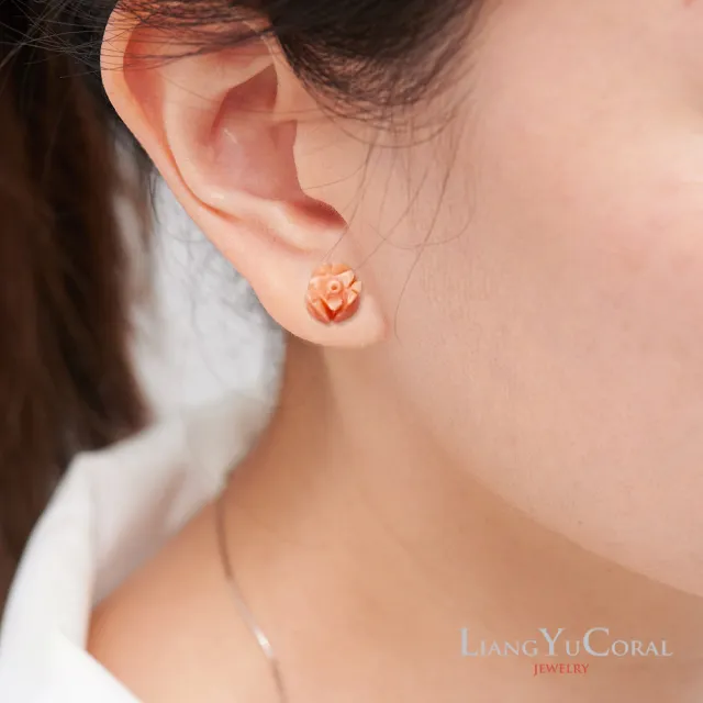 【大東山樑御珊瑚】天然粉紅珊瑚鬱金香耳針(5.5-6mm)