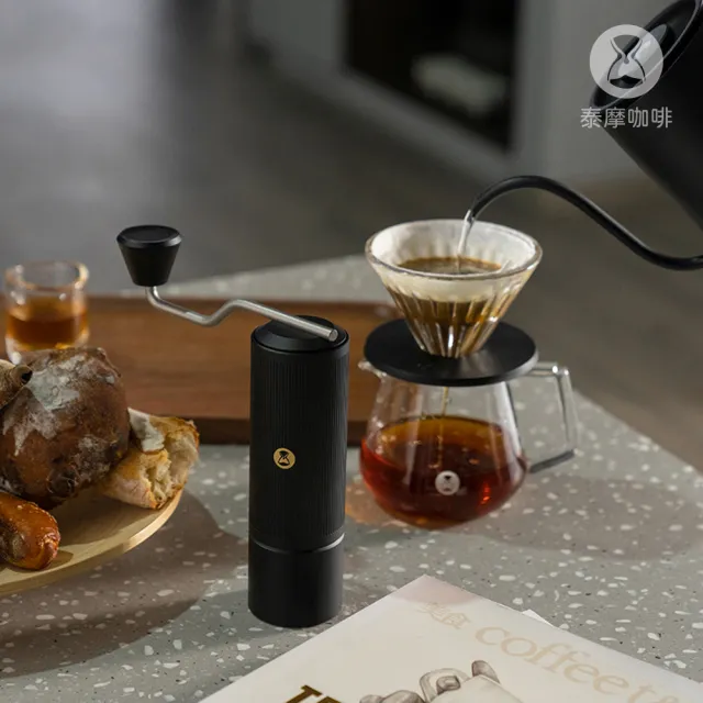 【TIMEMORE 泰摩】泰摩咖啡 栗子X lite磨豆機-曜石黑 /狩獵綠(手搖磨豆機 不鏽鋼刀盤)