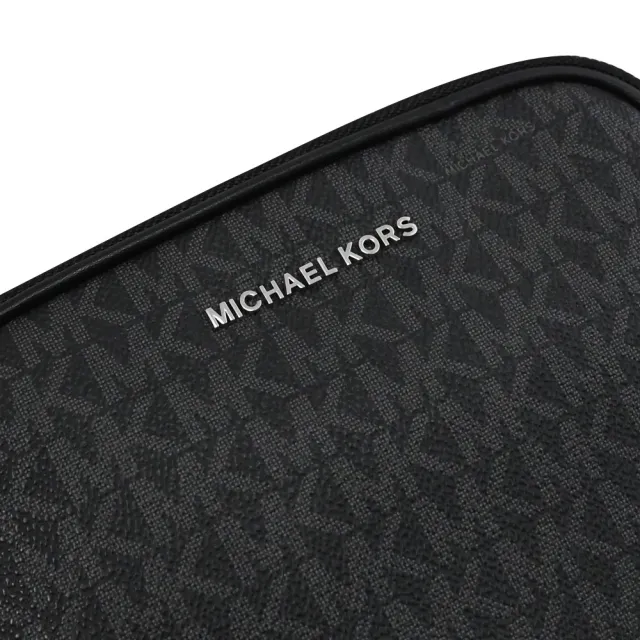 【Michael Kors】經典MK印花LOGO寬背帶雙層拉鍊小包斜背包(黑灰)