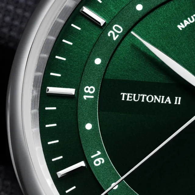 【GLASHUTTE】格拉蘇蒂．莫勒 Teutonia II GMT 經典系列M1-33-96-LB-II  森林綠機械手錶(機械錶 男錶)