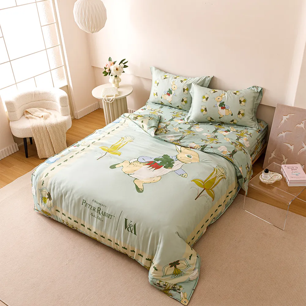 【PETER RABBIT 比得兔】比得兔與V&A博物館 豐盛季節-單人60支天絲兩用被床包組(正版授權/天絲/兩用被)