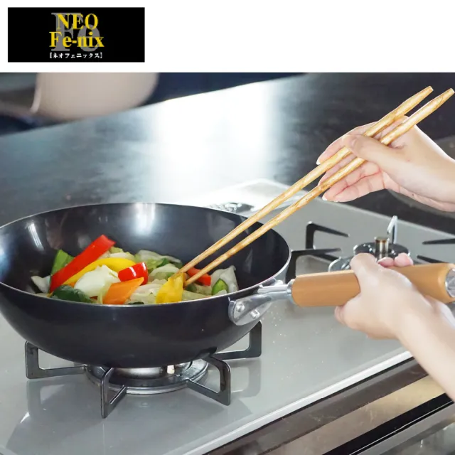【新潟嚴選】Neo Fe-nix日本製超輕量平底深型鐵炒鍋 28cm IH爐可用(導流口 無不沾塗層 天然鐵製)