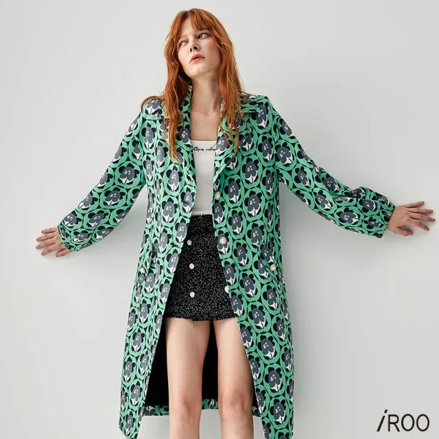 【iROO】復古幾何花印花長外套
