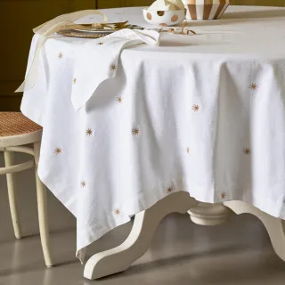 【PIP STUDIO】買就送。買任一桌巾送品牌水杯組│Dot Delight 星星刺繡桌布/桌巾160x250cm