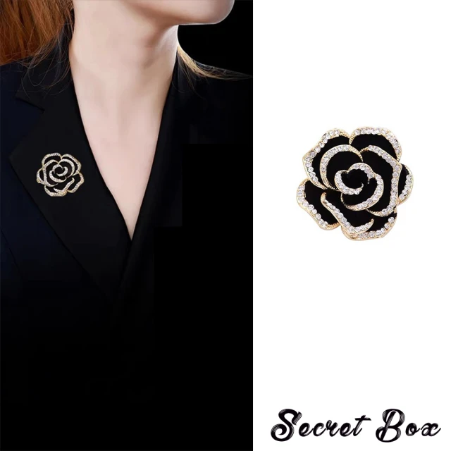 CHANEL 香奈兒 經典橢圓水晶鑲飾簍空雙C LOGO造型