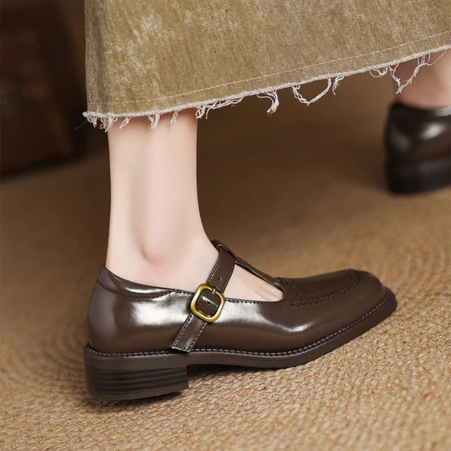 KOKKO 輕奢微性感尖頭後拉帶低跟包鞋(黑色)折扣推薦