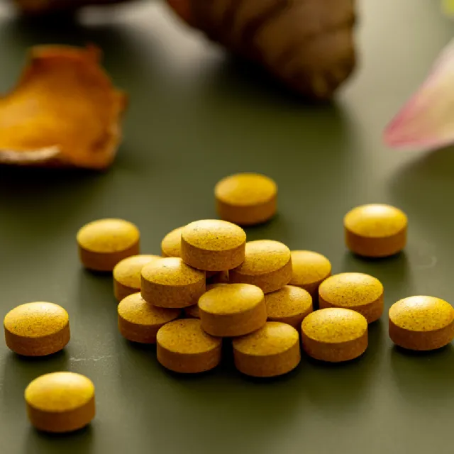 {福伯薑黃}紅薑黃錠添加黑胡椒(小農自產自銷)