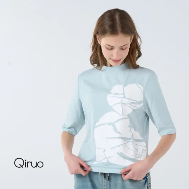 【Qiruo 奇若名品】輕薄棉質 五分袖 白色印花淺藍色上衣7083A