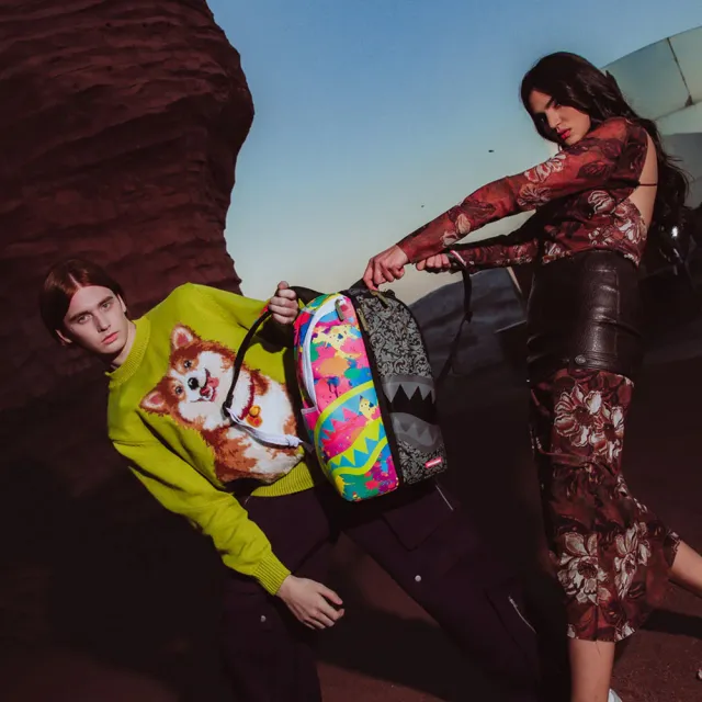 【SPRAYGROUND】炫染圖騰可拆兩用後背包(黑色)