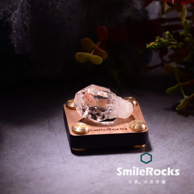 【SmileRocks 石麥】石麥水晶原礦 白水晶權杖No.623670246(SmilePad 4.5X4.5底板)