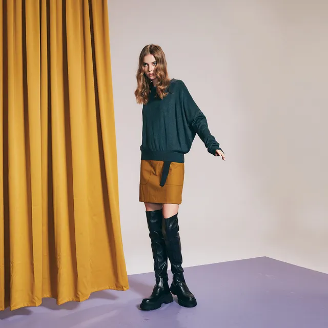 【ICHE 衣哲】Cop.Copine 法國原裝進口針織落肩造型上衣-祖母綠