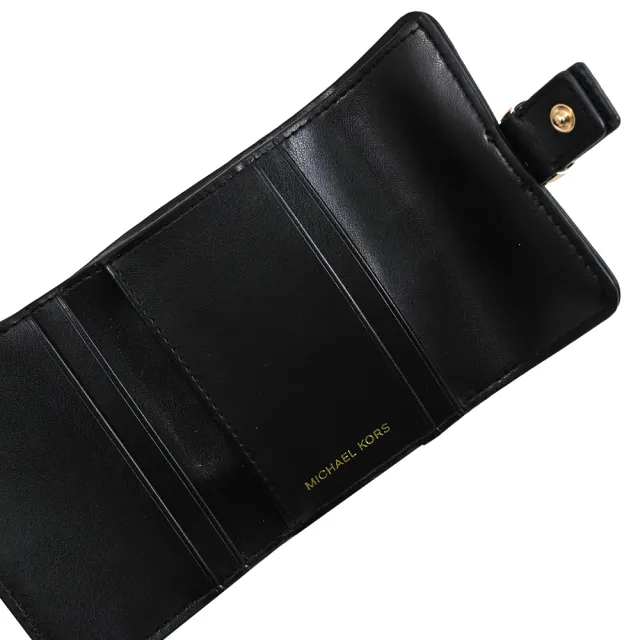 【Michael Kors】COLBY 金屬LOGO皮帶絨面拼接穿扣造型三折零錢短夾(黑)