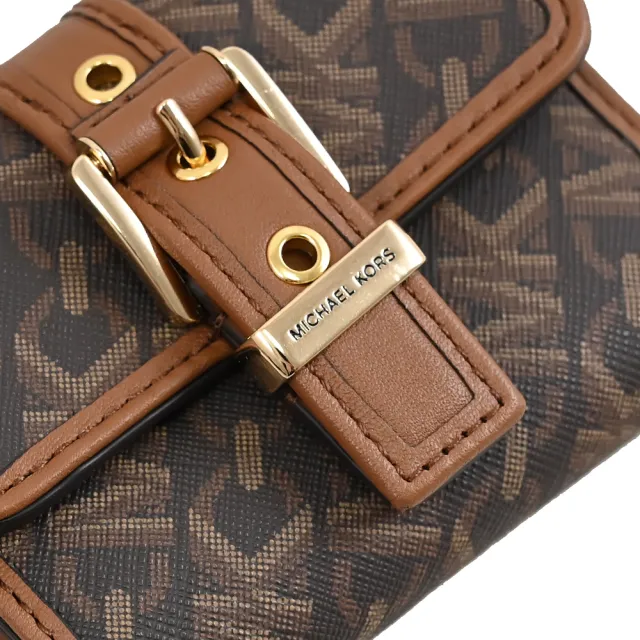 【Michael Kors】COLBY 金屬LOGO皮帶穿扣造型三折零錢短夾(深咖)