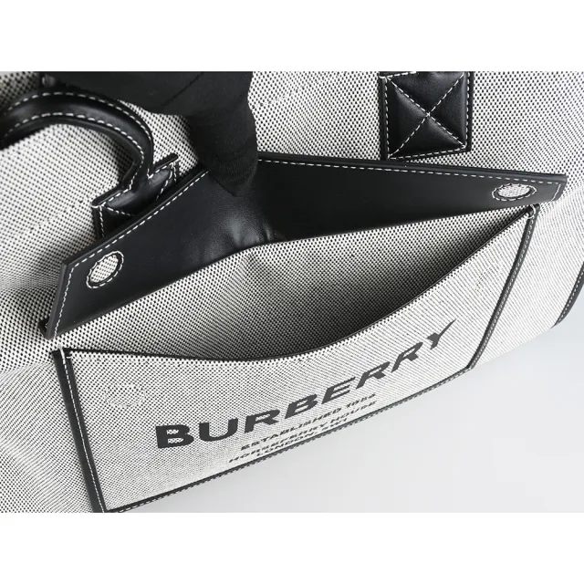 【BURBERRY 巴寶莉】BURBERRY Freya黑字LOGO正面檔案夾設計帆布邊飾小牛皮釦式手提肩背托特包(中/炭灰x黑)