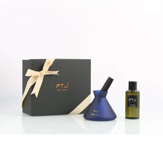 【YMY VOGUE】FTJ香薰禮盒繽紛系列(5款香味任選;150ml；附提袋)