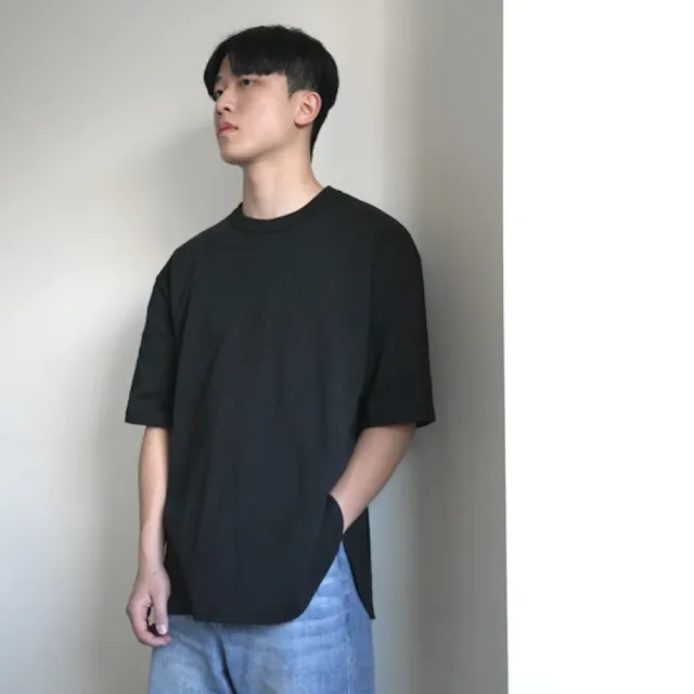 【AMERO】男裝 女裝 短袖圓領T恤(男裝 女裝 短袖圓領T恤 圓弧下擺 落肩 情侶裝)