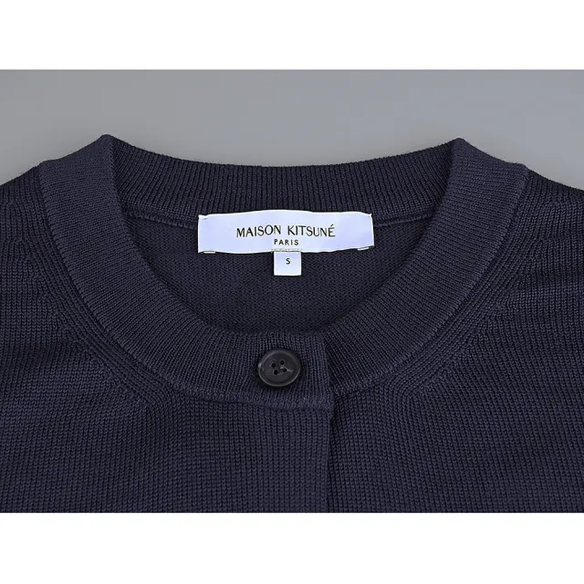 【Maison Kitsune】MAISON KITSUNE狐狸頭LOGO羊毛6鈕釦長袖圓領開襟衫(女款/墨藍)