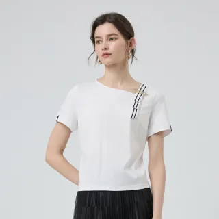 【ILEY 伊蕾】不對稱造型領口純棉上衣(白；M-2L；1252501201)