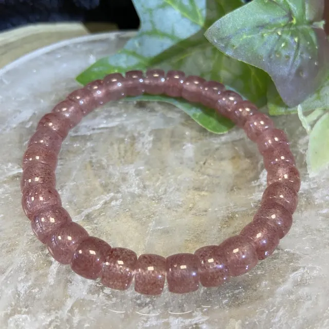 【Cozy 世界水晶原礦與茶】紅草莓直切珠 8mm+ 34-3(有助於提升愛情運勢)