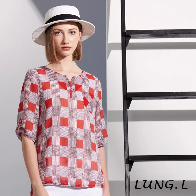 【LUNG.L 林佳樺】LR79A 紅白格紋小V領楊柳紗五分袖女裝上衣(春夏新品 加大尺碼)