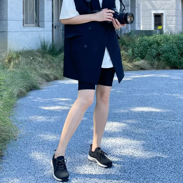 【TRAQ】美國舒適計步鞋 機能鞋 走路鞋 休閒鞋 足弓鞋 女鞋 黑色 FROLIQ(飛織襪套鞋)