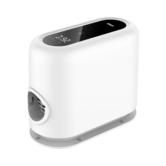  G-PLUS 拓勤 GP-HQS001 烘被烘鞋烘衣機，專為忙碌家庭設計，輕巧白色外觀，尺寸僅220x110x182.7mm，重量1.025kg，便於收納。支援烘被、烘鞋、烘衣等多功能，中國原產地製造，具1年保固及BSMI許可字號R33F86，快速除濕烘乾衣物，保持家居乾爽舒適。 