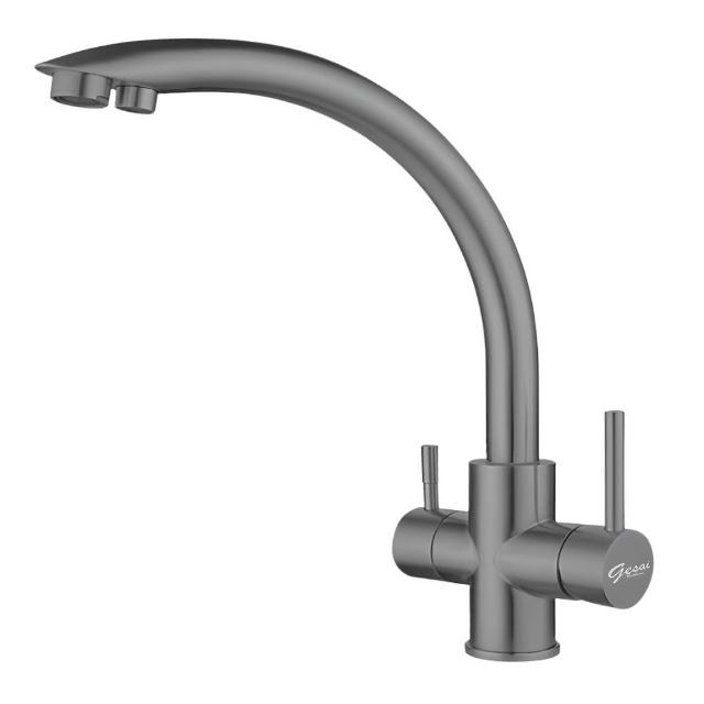 GESAI 格賽 B-10132-LT5 為高品質檯面單槍水龍頭，適合現代廚房使用，配備耐用陶瓷芯與單柄控制設計。提供長達10年保固，正常使用下非人為損壞免費維修。一年內耗材（如陶瓷芯、把手蓋、墊片、軟管、噴頭、抽拉管）損壞免費更換；保固不涵蓋天災、人為疏忽或擅自改造等情況。購買耗材可直接向本公司訂購，附教學郵寄。保固需出示蓋印保固卡與發票生效。