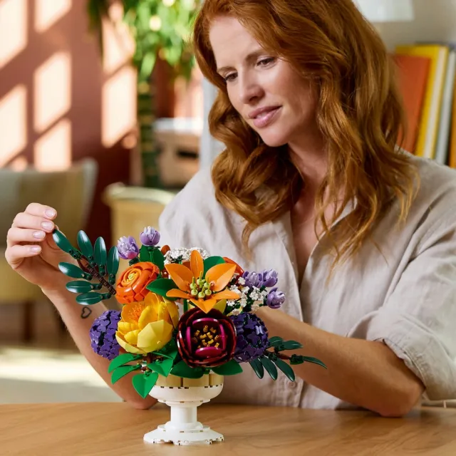 【LEGO 樂高】Botanicals 10345 插花擺飾(花藝 居家擺設 積木 玩具模型 情人節禮物)