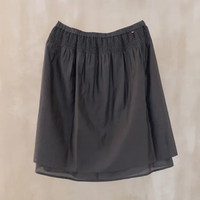 【perng yuh 芃諭名品】柔光微韻 鬆緊絲繡 及膝裙(2025 SS Collection|4A春夏新品上市)