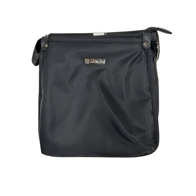 【SNOW.bagshop】雙11 斜側包小容量(三主袋+外袋共四層進口防水包 尼龍布)