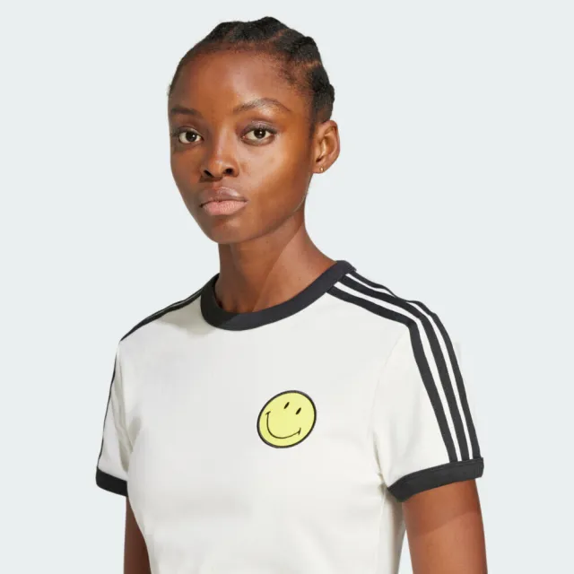 【adidas 愛迪達】Smiley Cali Tee 女 T恤 運動上衣 休閒短袖 白 亞版(JD3591)