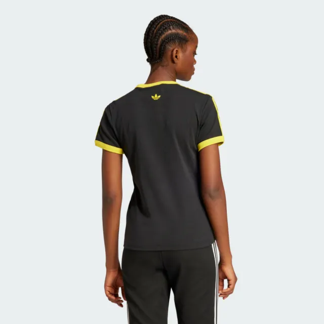 【adidas 愛迪達】Smiley Cali Tee 女 T恤 運動上衣 休閒短袖 黑 黃 亞版(JD2738)