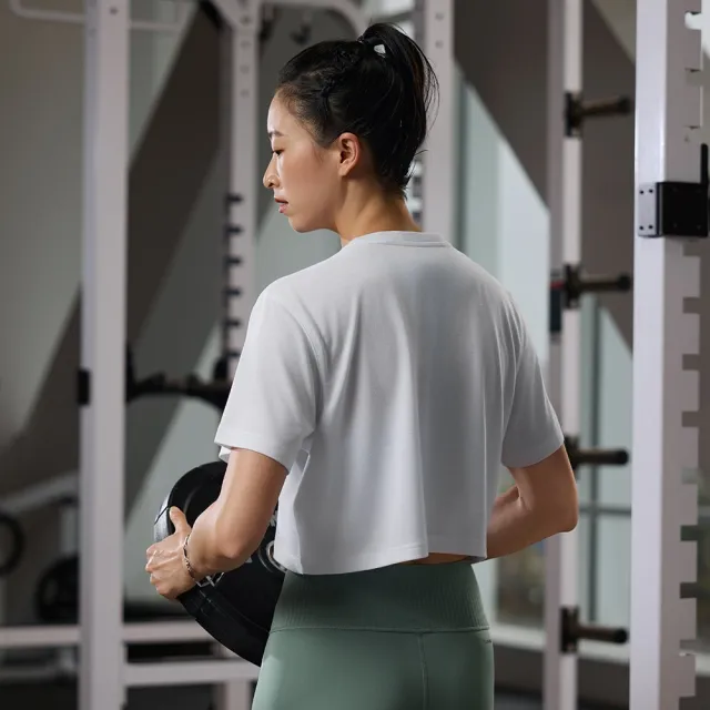 【adidas 愛迪達】TRAIN ESSENTIALS 短袖上衣 T恤 涼感女 JC9556