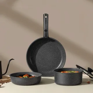【CAROTE】麥飯石不沾鍋三鍋七件組-可拆卸手把/平底鍋20cm/煎炒鍋26cm/奶鍋18cm附蓋(IH、電磁爐適用)