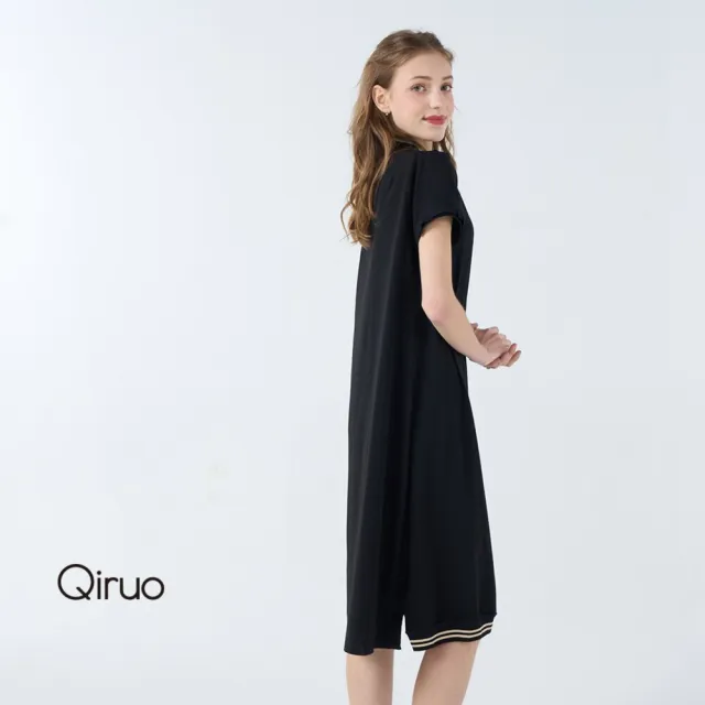 【Qiruo 奇若名品】滾金雙線條 拉鍊立領黑色時尚洋裝 胸前印渲染 小開叉30