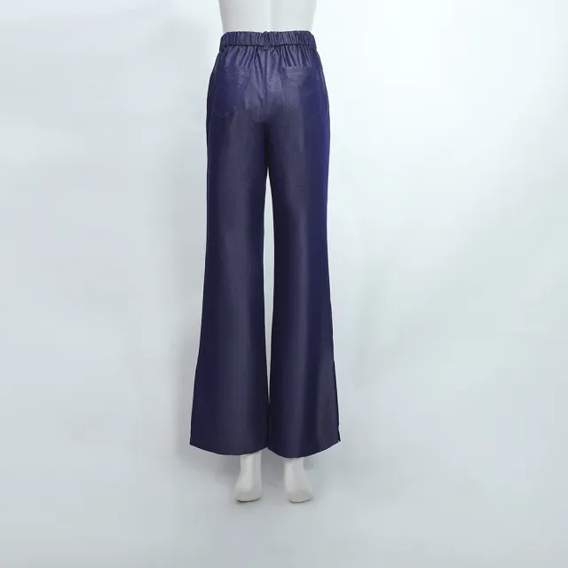 【ILEY 伊蕾】褲腳排釦造型縲縈牛仔褲(藍；M-2L；1251018609)