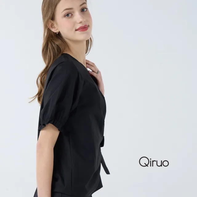 【Qiruo 奇若名品】上等棉 泡泡袖五分袖腰身綁蝴蝶結黑色短袖上衣7041A